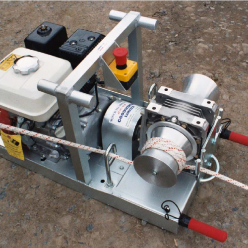 Portable-petrol-twin-capstan-winch